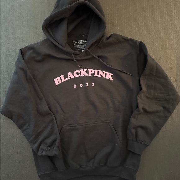 Official Blackpink 2023 Black Pink Puff Hoodie - Picture 1 of 3